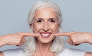 Prótesis fijas sujetas por implantes - Dr. Manuel López de Calatayud